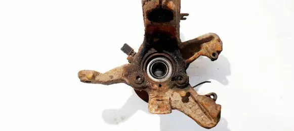 Skoda Octavia Mk2 (1Z) Front wheel hub