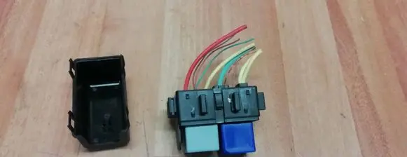 Renault Megane III Other relay 8200222933B 20241077 820337666