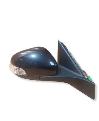 Volvo V70 Front door electric wing mirror 