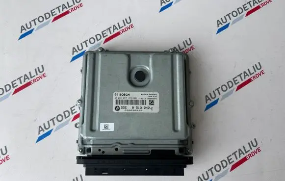 BMW 5 F10 F11 Engine control unit/module 8513242 0281017679 8518891