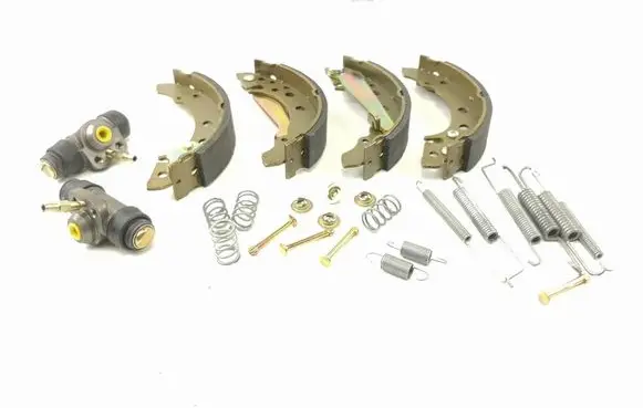 Fiat 500X Handbrake/parking brake pads 50032487