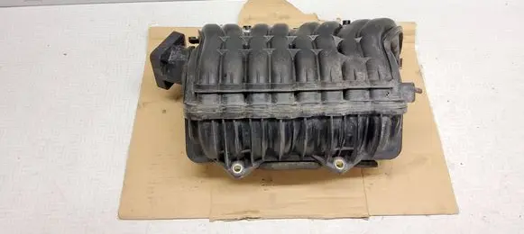 Toyota Avensis T250 Intake manifold