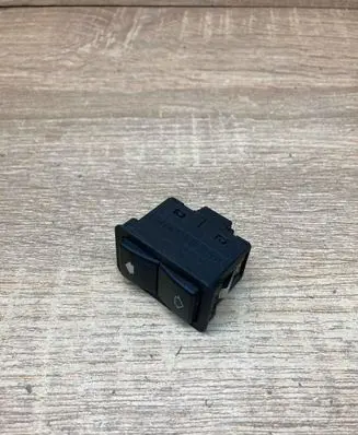 BMW 5 E39 Electric window control switch 8368974