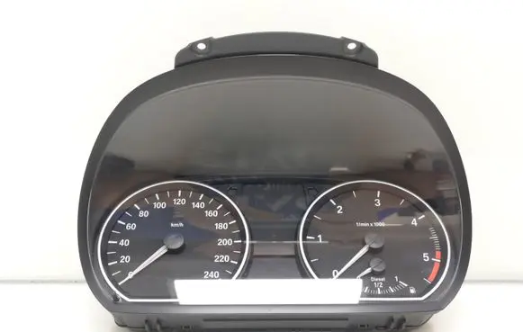BMW 1 E81 E87 Speedometer (instrument cluster) 9166821 916682102 102495285