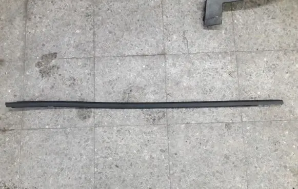 Skoda Enyaq iV Front door trim (molding) 5LA837477A