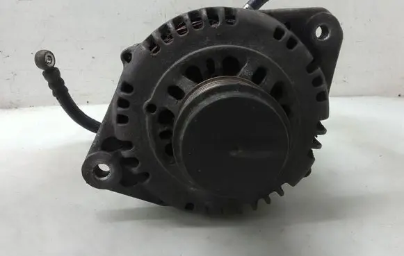 Opel Meriva A Generator/alternator 8973551981