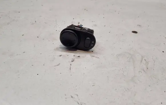 Opel Zafira A Wing mirror switch 09226861 1193