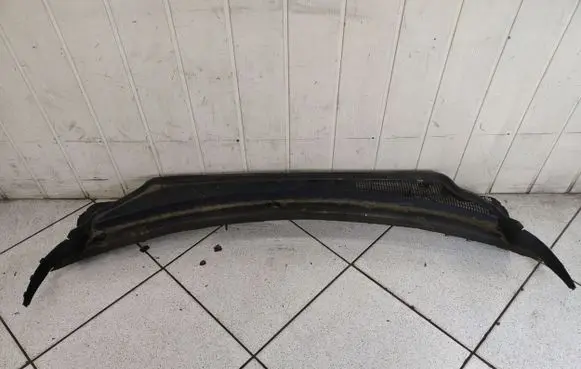 Dodge Durango III Wiper trim 05182164AG