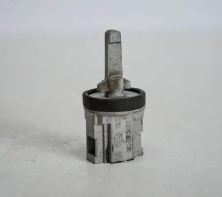 Volkswagen Golf IV Oil temperature sensor 1K0907543A