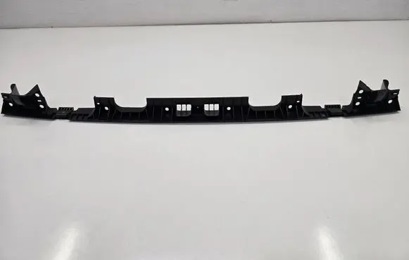 Volkswagen Transporter - Caravelle T5 Rear bumper mounting bracket 7H0807723