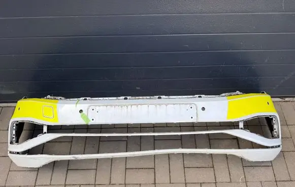 Volkswagen PASSAT B8 Front bumper 3G0807221F