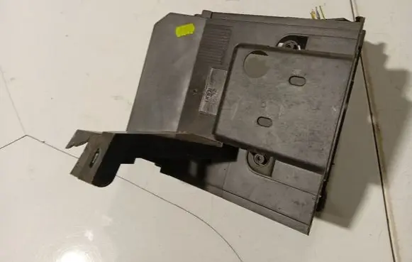 Peugeot 206 Fuse box cover 9641442880