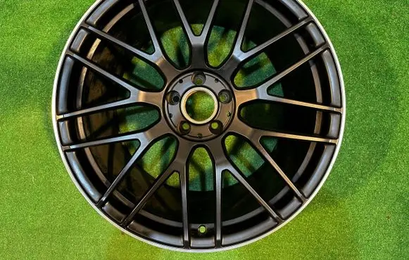 R20 alloy rim
