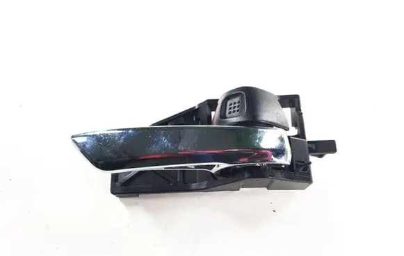 Suzuki Swift III Front door interior handle 
