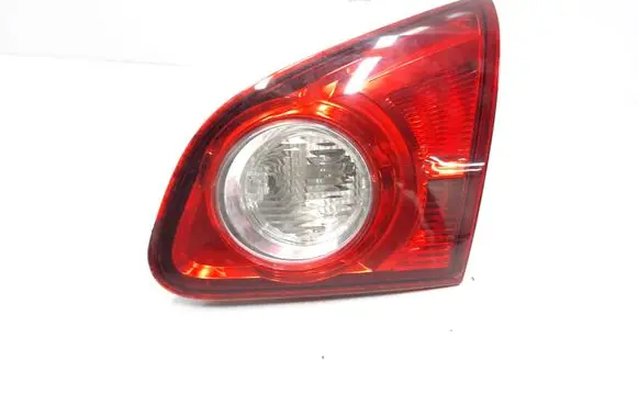 Nissan Qashqai Tailgate rear/tail lights 89071064 K2478