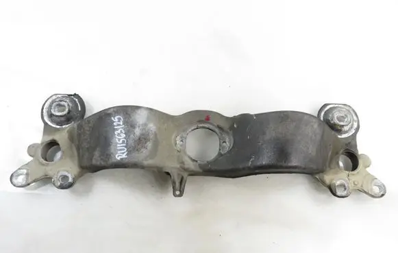 Audi A4 S4 B7 8E 8H Gearbox mounting bracket 8E0399263AL