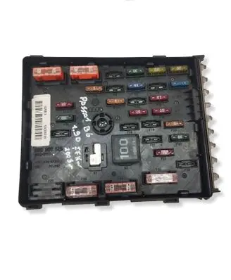 Volkswagen PASSAT B6 Fuse module 3C0937125 63592777