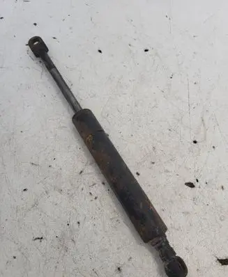 BMW 5 E39 Rear window strut damper 8190688
