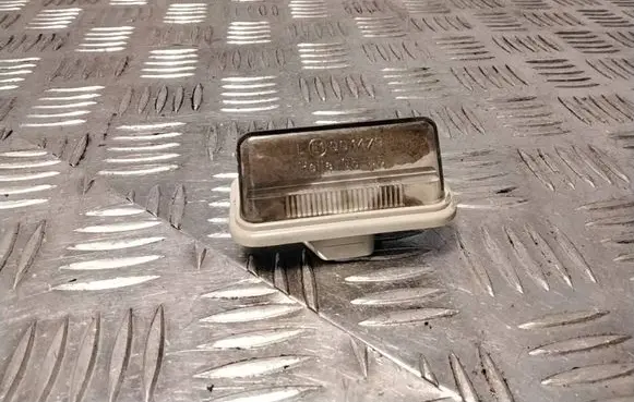 Toyota Avensis T250 Number plate light E1001479