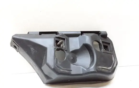 Volvo V50 Front bumper mounting bracket 30655874