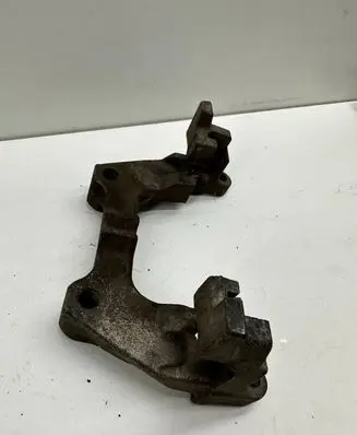 Volkswagen Golf VII Brake caliper pad carrier rear 