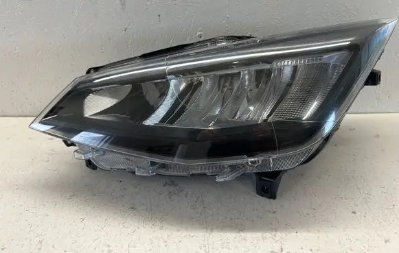 Seat Arona Headlights/headlamps set 6F1941005F LC36733