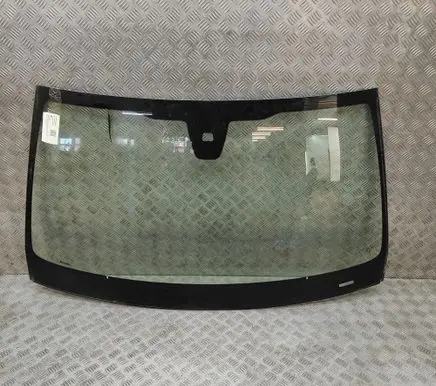 Mercedes-Benz C W205 Front windscreen/windshield window A2056701100