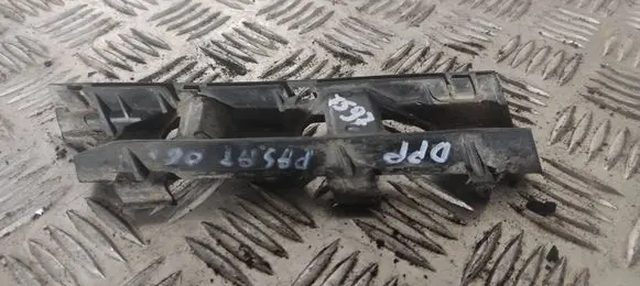 Volkswagen PASSAT B6 Front bumper mounting bracket 3C0807184