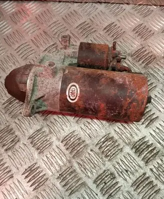 Opel Zafira A Starter motor