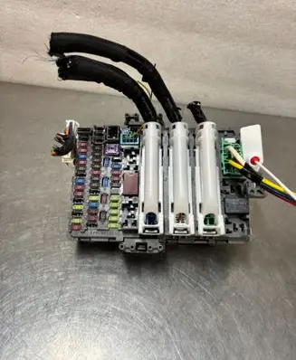 Fuse box set