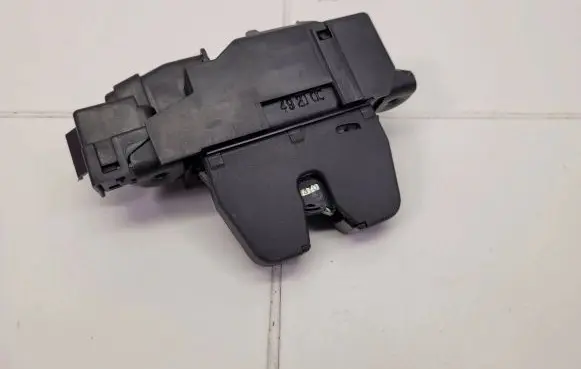 Citroen C3 Aircross Tailgate/trunk/boot lock/catch/latch 3644675