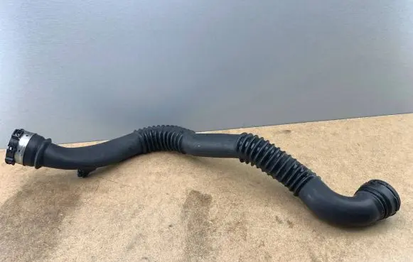 BMW 5 E60 E61 Intercooler hose/pipe 7803748 11617803748