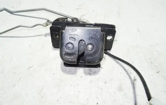 KIA Sorento Tailgate/trunk/boot lock/catch/latch 812303E000