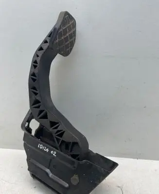 Seat Ibiza III (6L) Clutch pedal 6Q1721059F 6Q1721321C