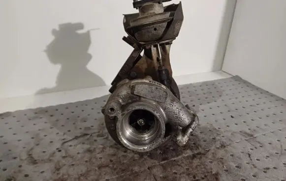 Peugeot 407 Turbo GT1749V 9654919580