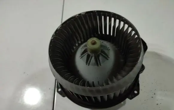 Heater fan/blower