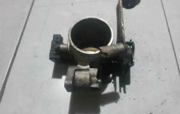 Renault Megane I Throttle valve 7700861679
