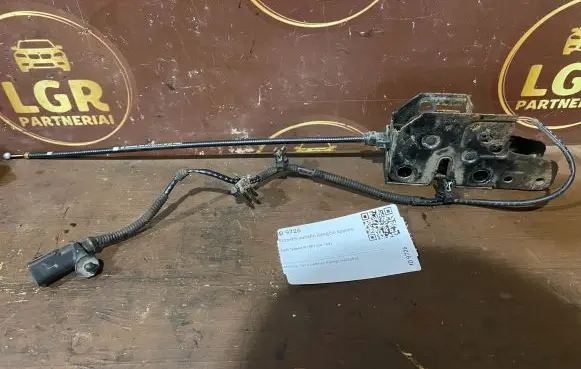 Seat Toledo III (5P) Engine bonnet/hood lock/catch 5P1823531
