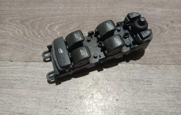 Volvo S80 Electric window control switch 31334881 12W152