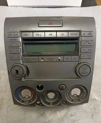 Ford Ranger Radio/CD/DVD/GPS head unit US0166DSXA CQMM8670TA