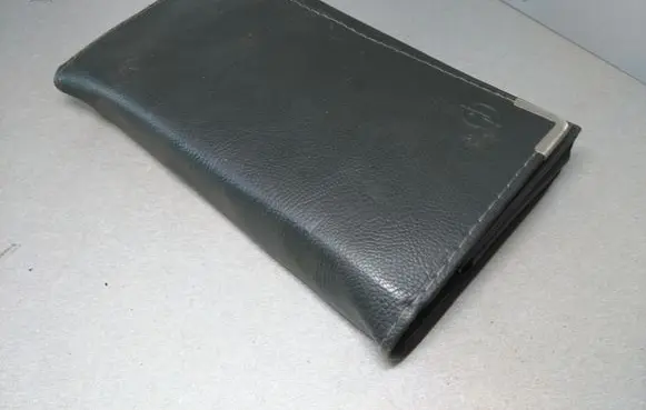 Opel Signum Owners service history hand book 