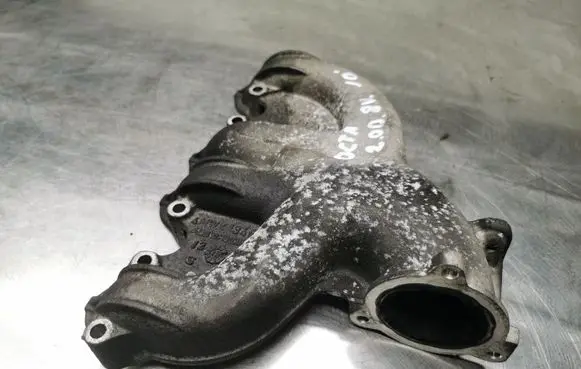 Skoda Octavia Mk2 (1Z) Intake manifold 036129713K