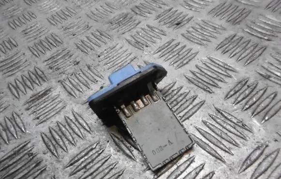 Chevrolet Lacetti Heater blower fan relay 