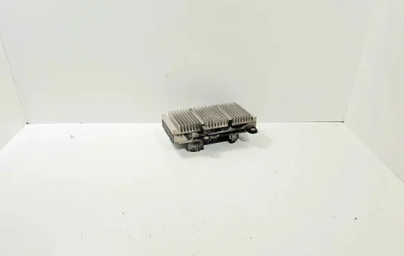 BMW 7 E65 E66 Power management control unit 6957026