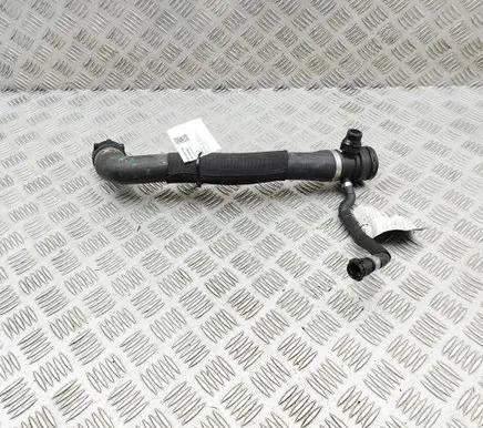 BMW 5 F10 F11 Engine coolant pipe/hose 8513603