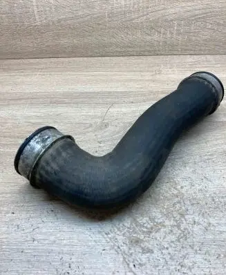 Skoda Octavia Mk2 (1Z) Air intake hose/pipe 1K0145834C