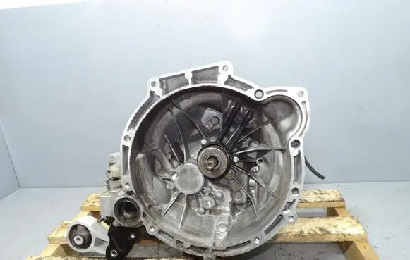 Ford Fiesta Manual 6 speed gearbox 8A6R7002CA