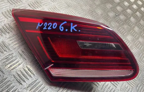 Volkswagen PASSAT CC Tailgate rear/tail lights 3C8945307R 81180103