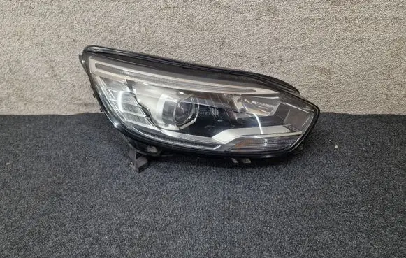 Renault Scenic IV - Grand scenic IV Headlight/headlamp 260101685R