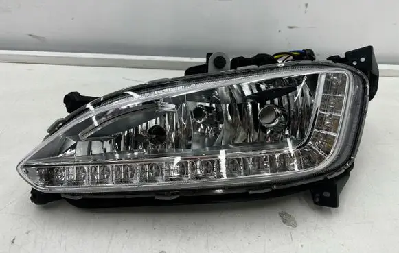 Hyundai Santa Fe Front fog light 922012W110